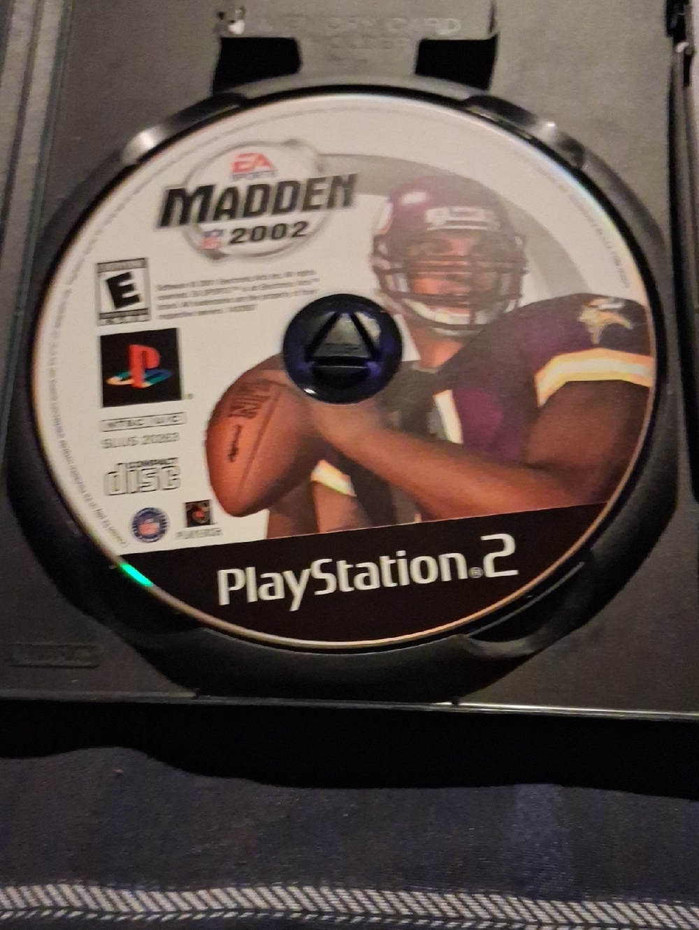 PlayStation 2 Madden NFL 2002 - Black Disc
